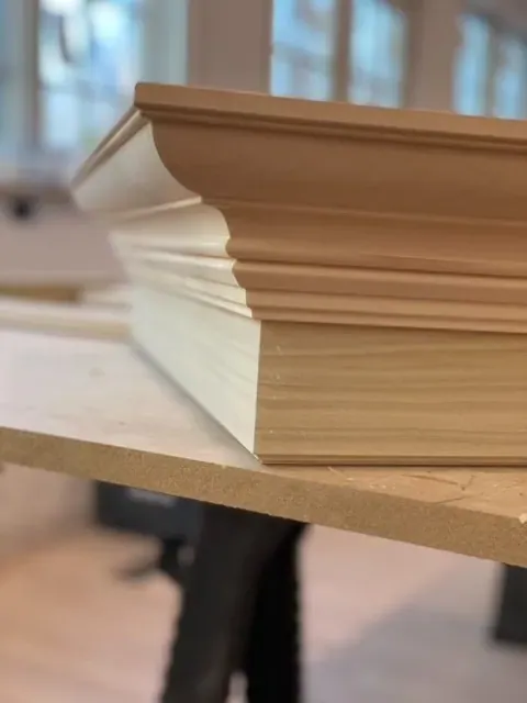 Moulding profile on the bench